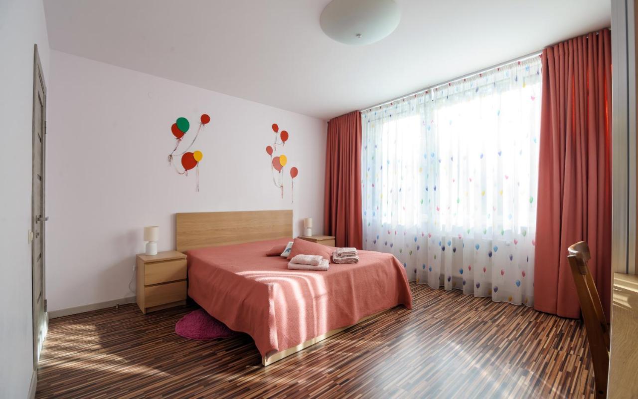 Colored Balloons - 3 Bedrooms, 3 Bathrooms, Equipped Large Apartments Lviv Buitenkant foto
