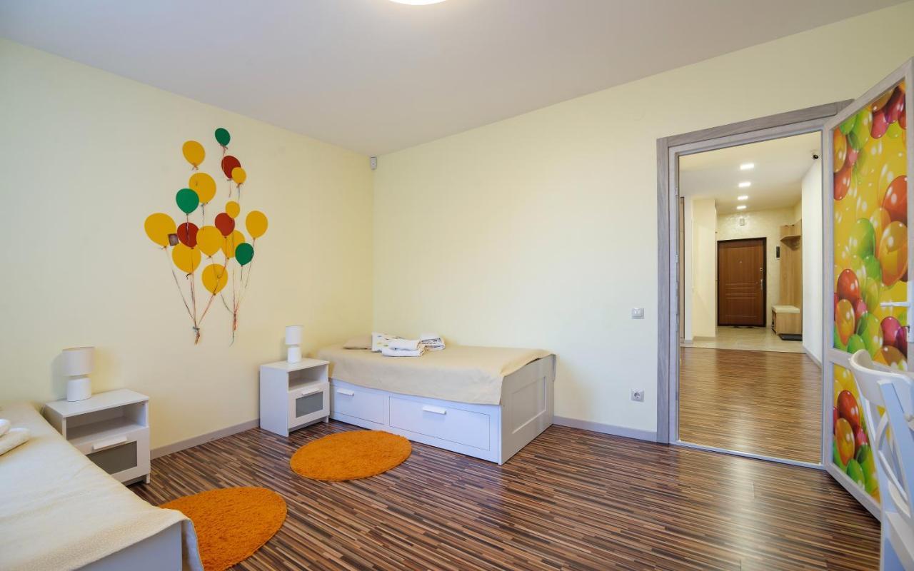 Colored Balloons - 3 Bedrooms, 3 Bathrooms, Equipped Large Apartments Lviv Buitenkant foto
