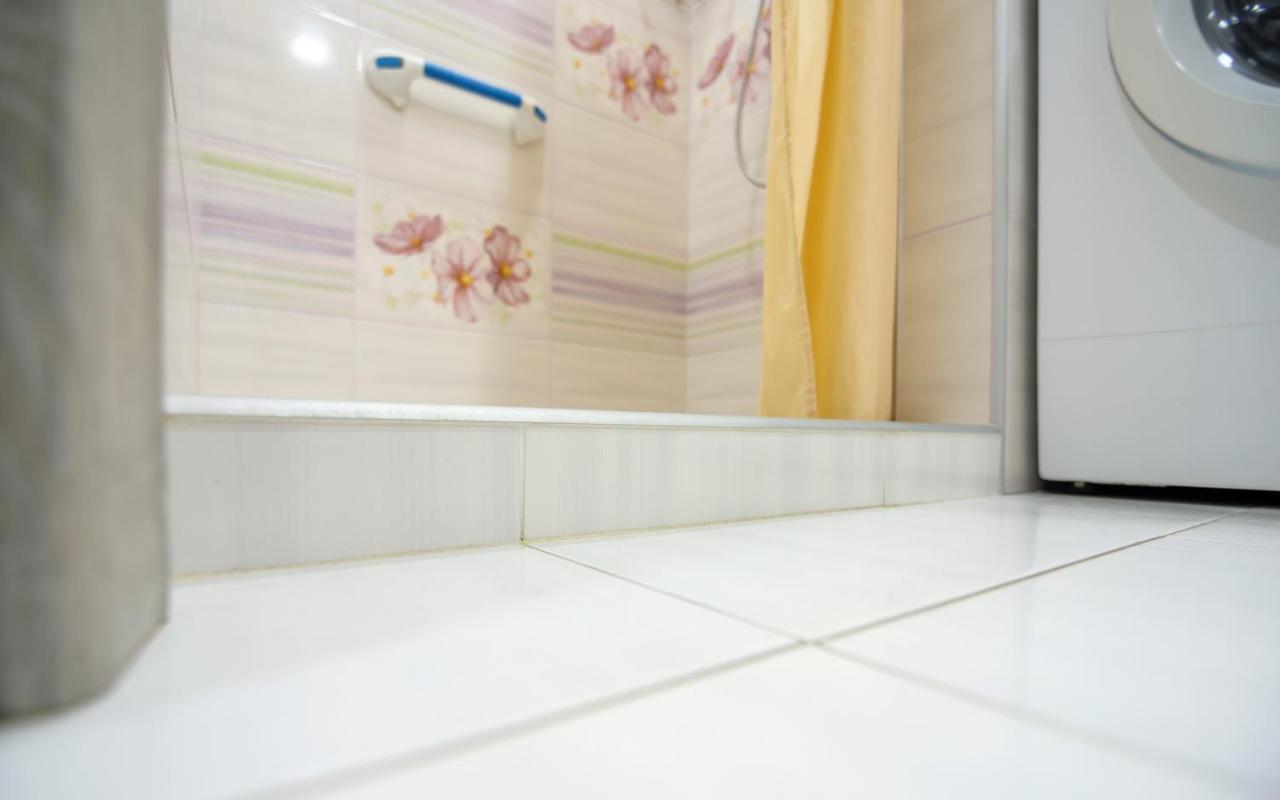 Colored Balloons - 3 Bedrooms, 3 Bathrooms, Equipped Large Apartments Lviv Buitenkant foto