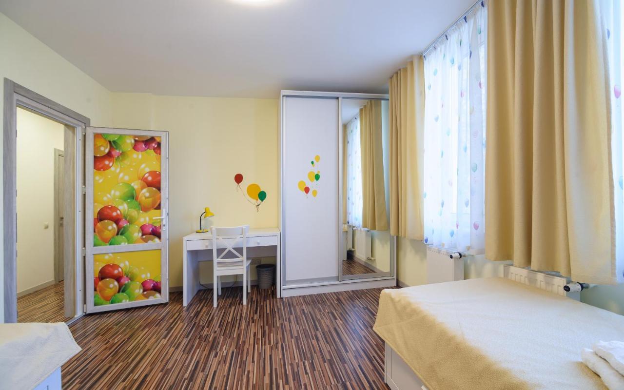 Colored Balloons - 3 Bedrooms, 3 Bathrooms, Equipped Large Apartments Lviv Buitenkant foto