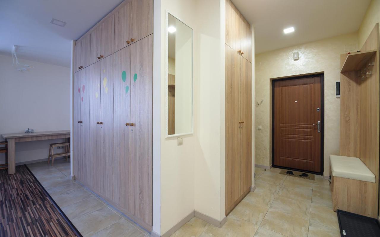 Colored Balloons - 3 Bedrooms, 3 Bathrooms, Equipped Large Apartments Lviv Buitenkant foto
