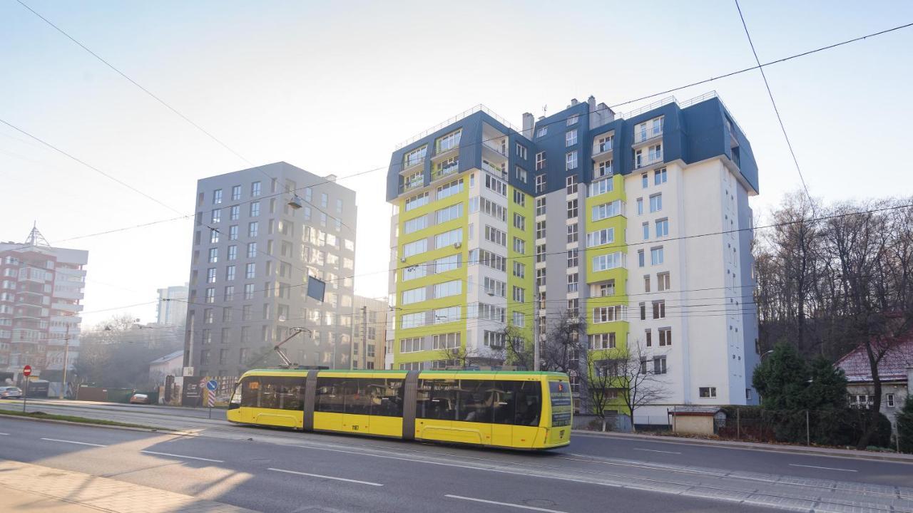 Colored Balloons - 3 Bedrooms, 3 Bathrooms, Equipped Large Apartments Lviv Buitenkant foto